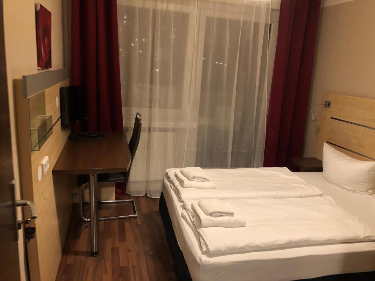 Reiter 2* Berlin